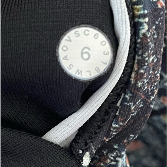 Lululemon Wunder Under Hi-Rise 7/8 Tight EUC - Picture 9 of 10